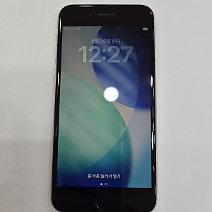 아이폰SE3-8474